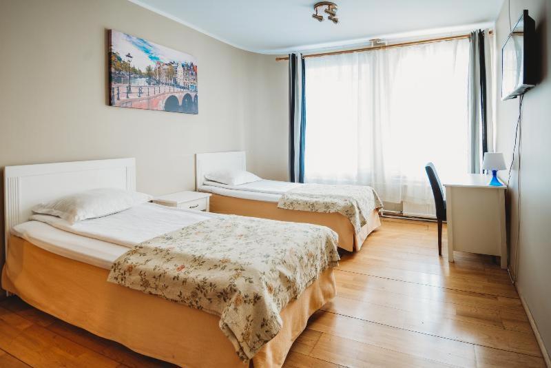 Economy Hotel Talin Quarto foto