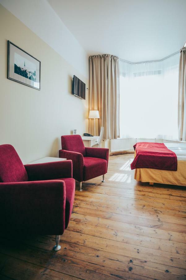 Economy Hotel Talin Exterior foto